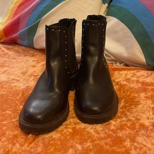 Universal Thread Studded Boots